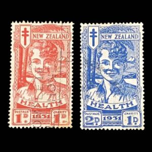1931 Red and Blue Smiling Boy Health New Zealand Stamps