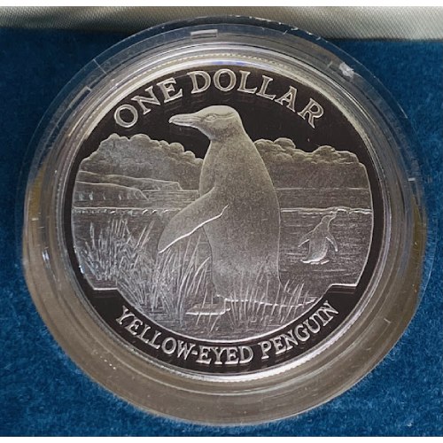 1988 Yellow Eyed Penguin Silver Proof Coin NZ Collect